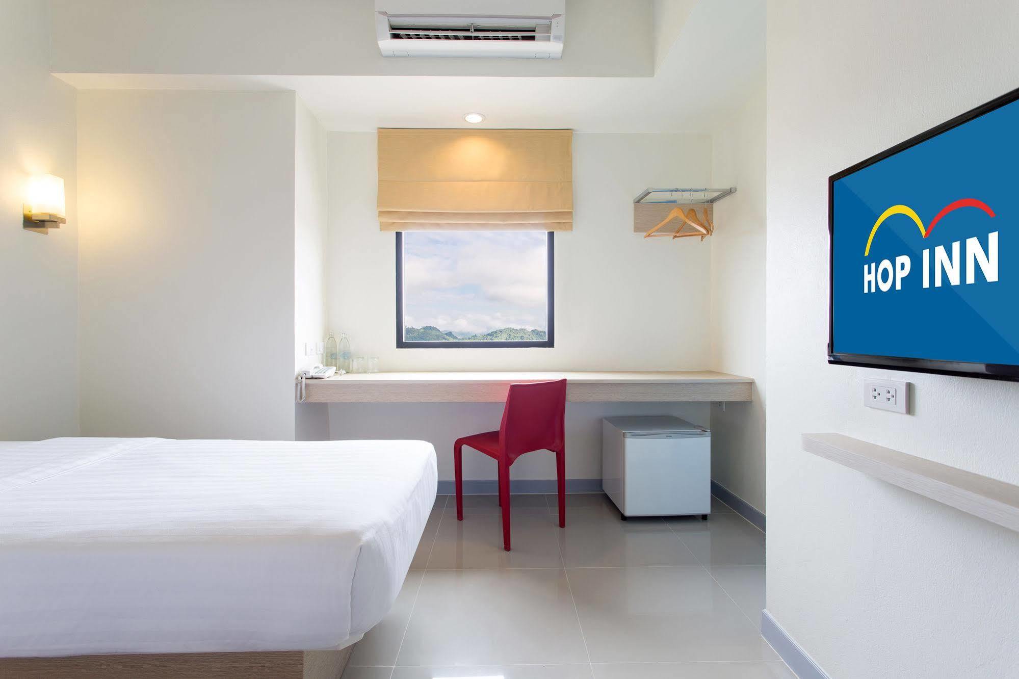 Hop Inn Phuket Buitenkant foto