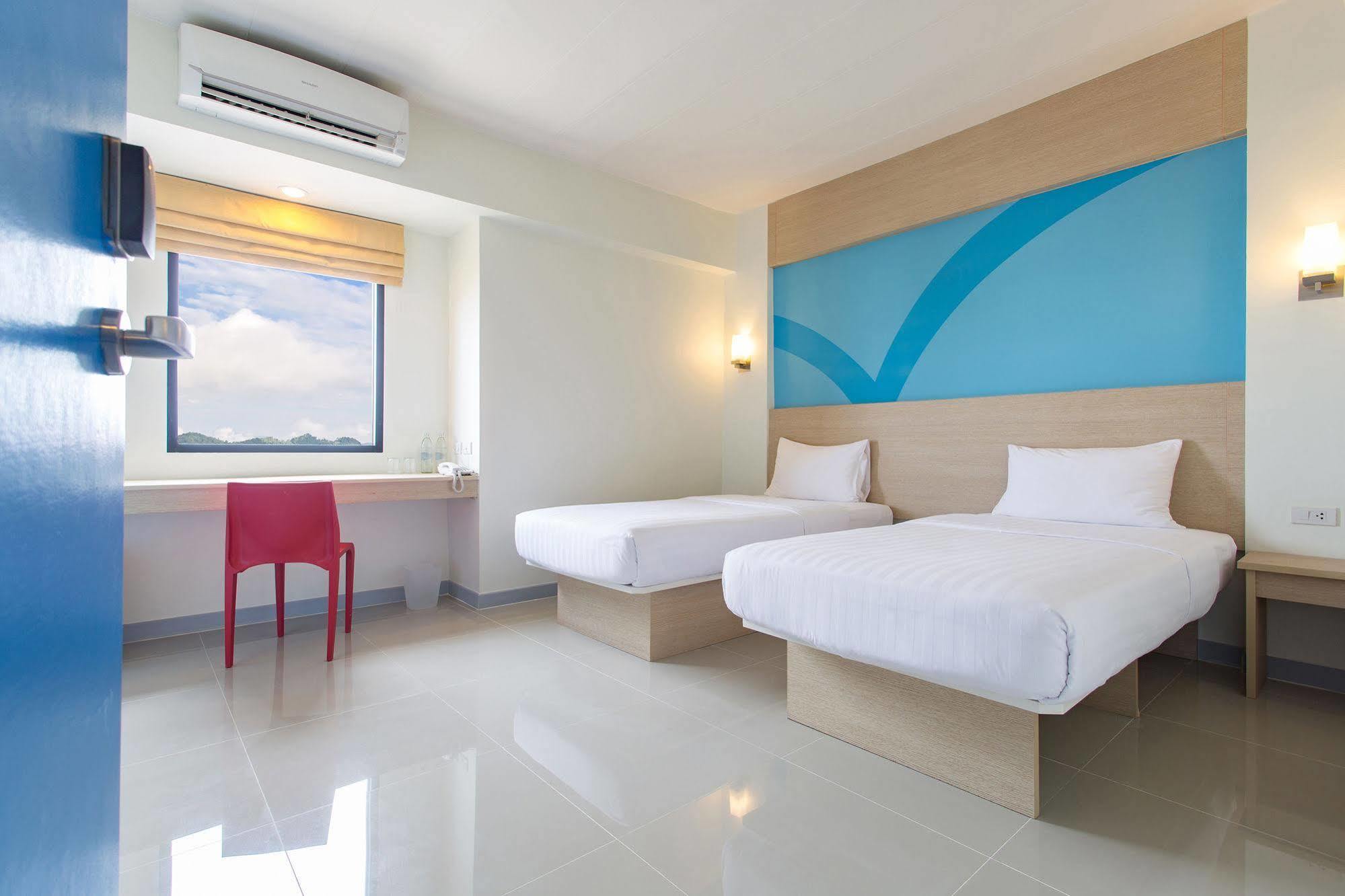 Hop Inn Phuket Buitenkant foto